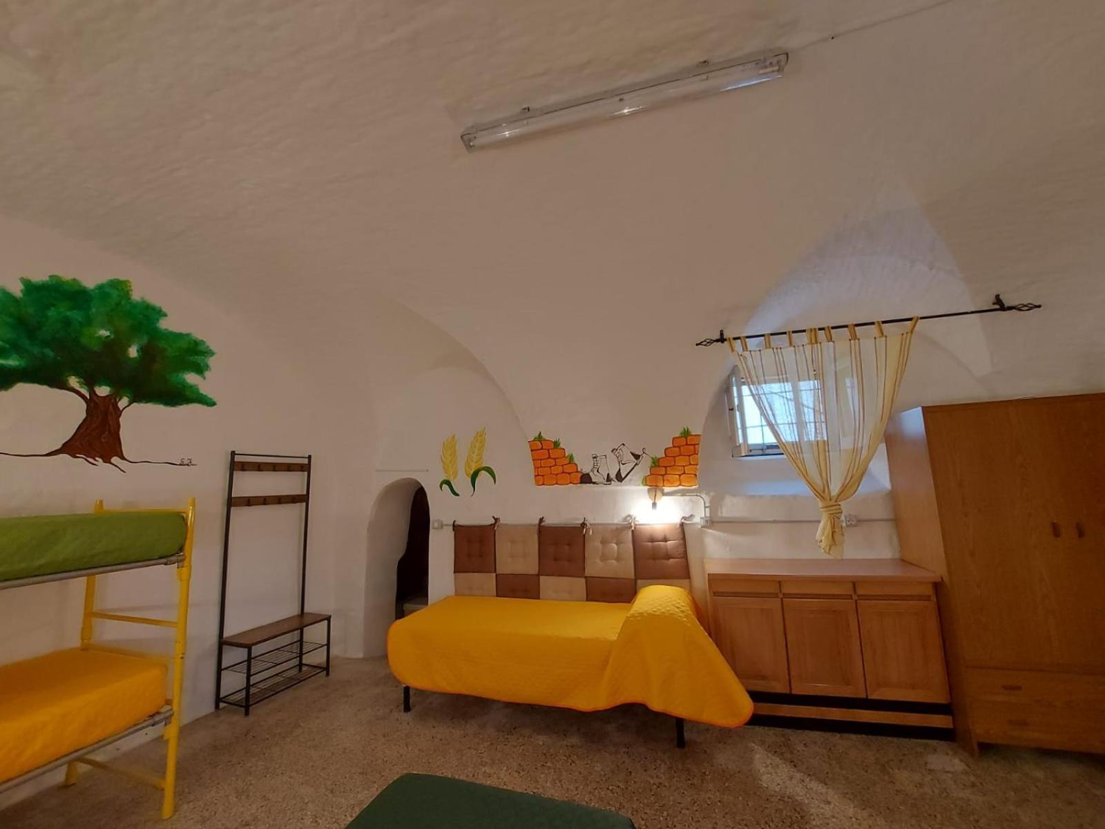 Miglionico Lupus In Fabulaホステル 部屋 写真